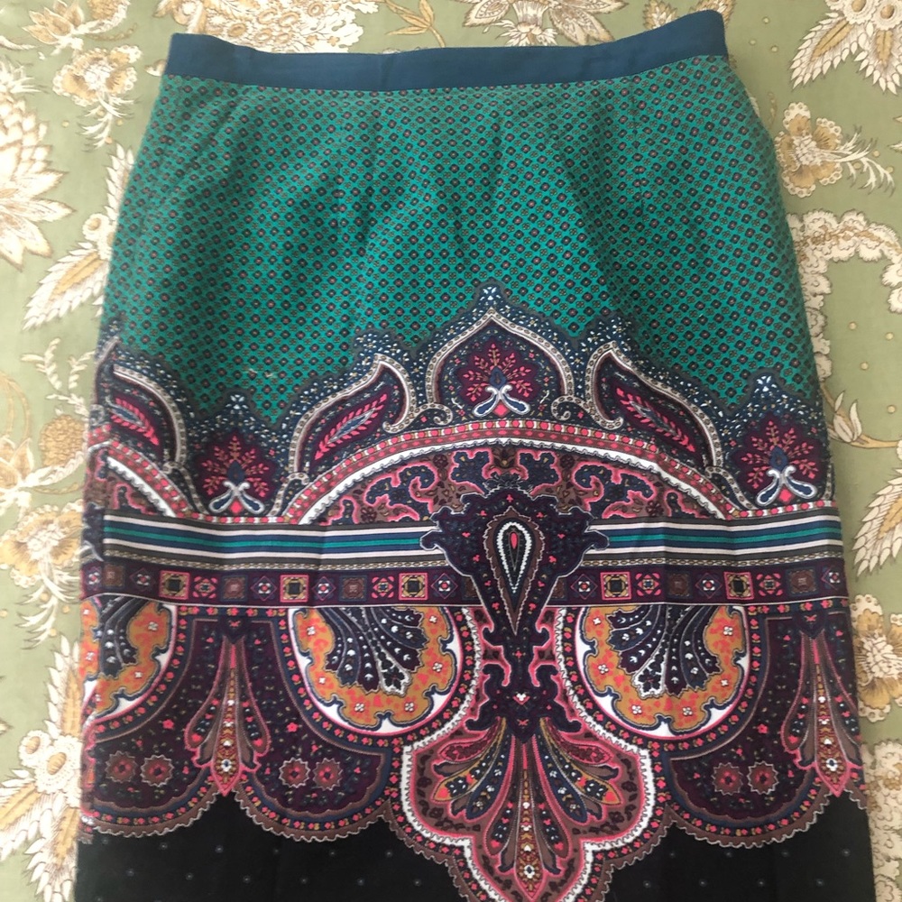 Skirt